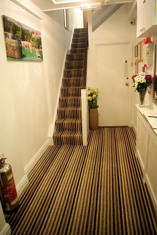 Trevellis Bed And Breakfast Newquay  Exterior photo