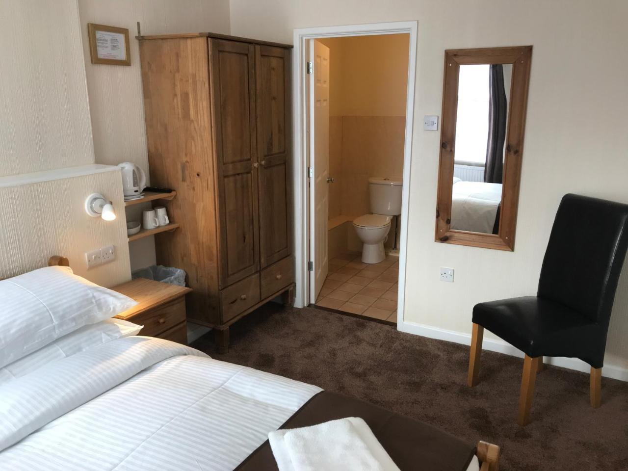 Trevellis Bed And Breakfast Newquay  Exterior photo