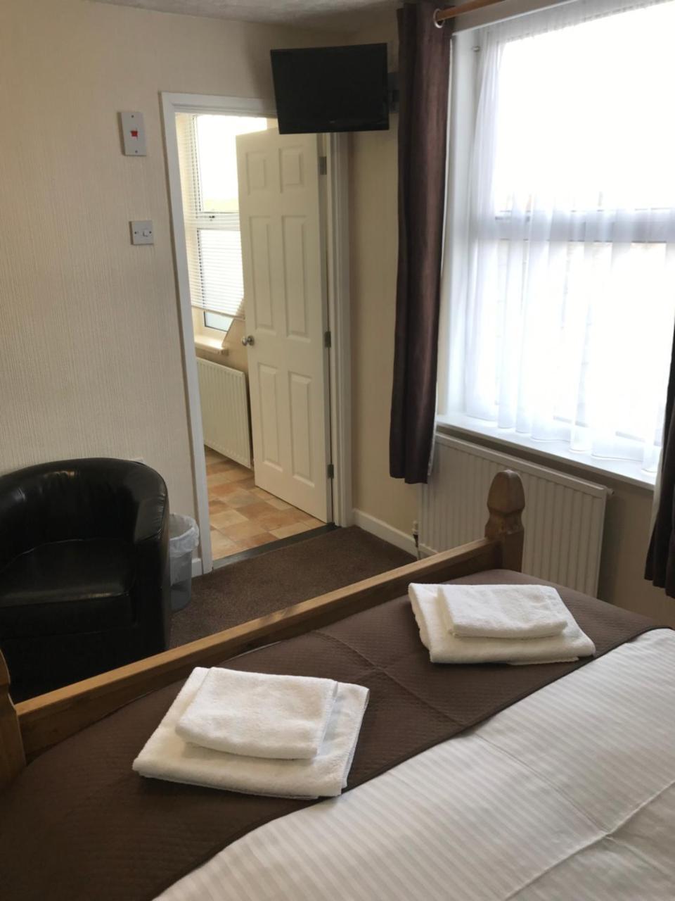 Trevellis Bed And Breakfast Newquay  Exterior photo